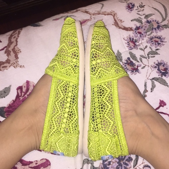 🎈Sale🎈Toms Neon - Picture 5 of 8